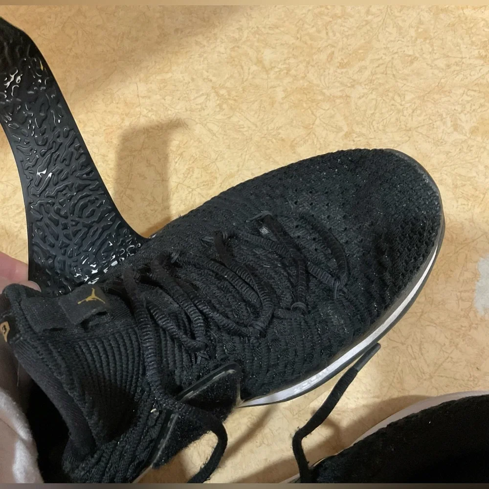 Jordan:Men’s Jordans trainers fly knit black cheetah print metallic gold sneaker - Picture 8 of 9